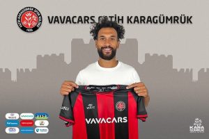 STEVEN CAULKER KARAGÜMRÜK’DE