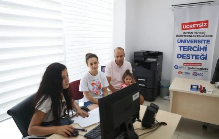 ANTALYA BÜYÜKŞEHİR DEN ÖĞRENCİLERE TERCİH DESTEĞİ