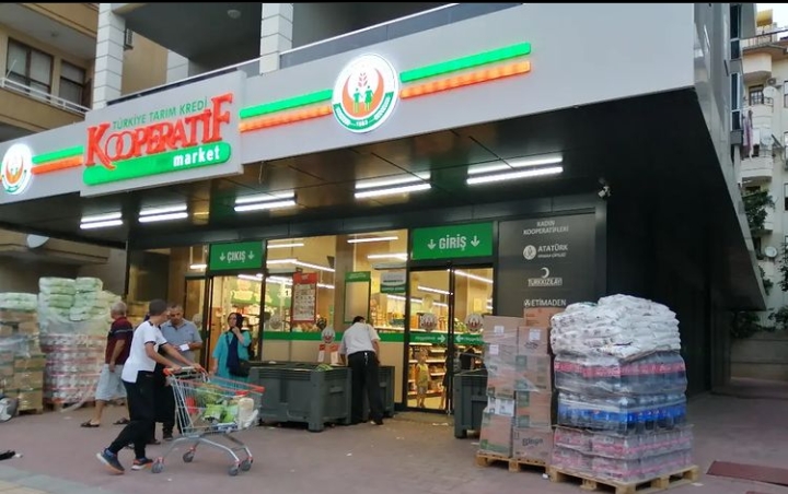 TARIM KREDİ MARKETLERE İNDİRİM HÜCUMU