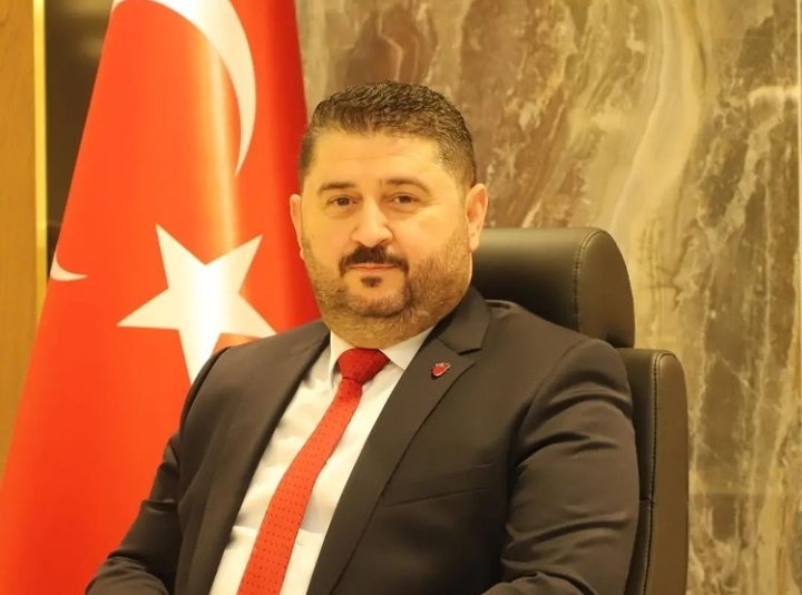 BİLAL GÖMEÇ RENGİNİ AÇIKLADI