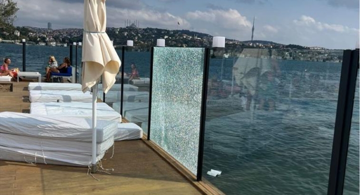 GALATASARAY ADASINA SALDIRI