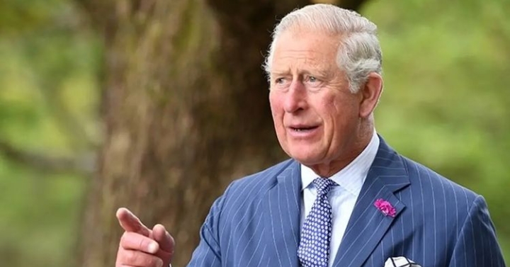 PRENS CHARLES KRAL OLDU