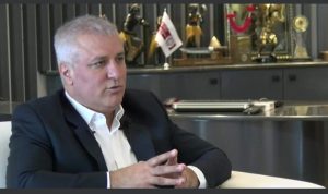 ERAY ERDEM YİNE BİR ADIM ÖNDE