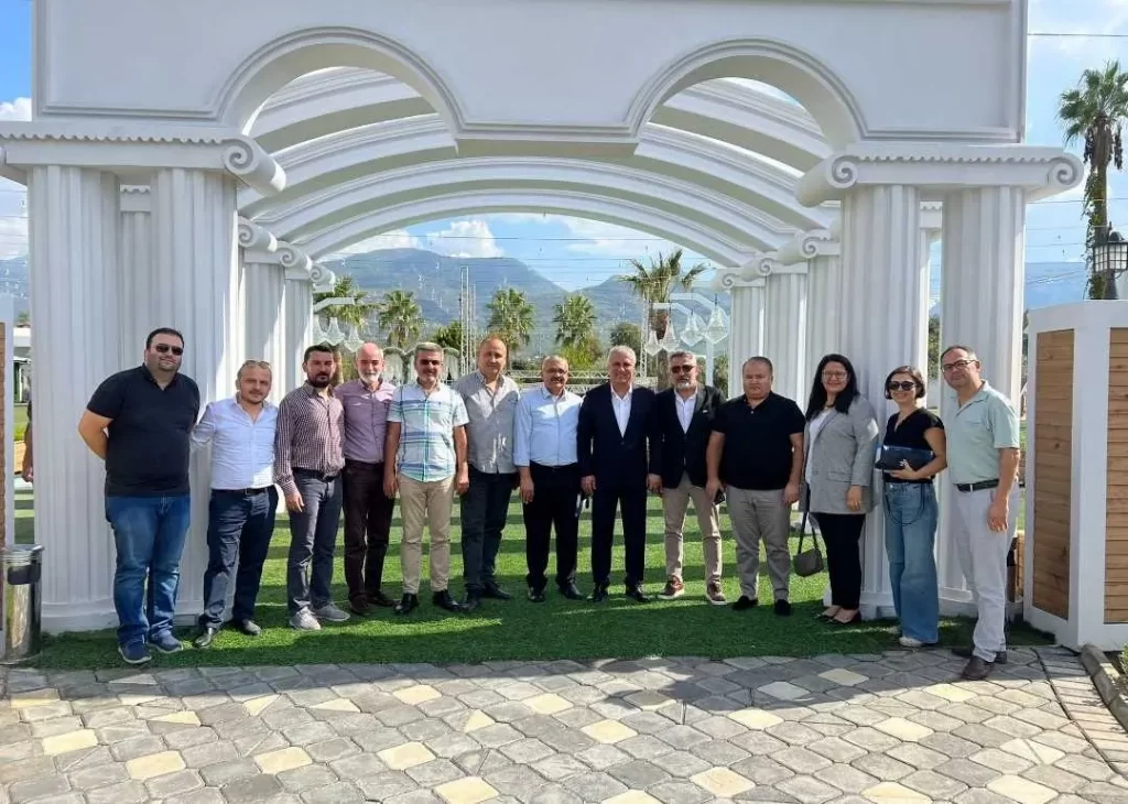 ERAY ERDEM , ALSMO ÜYELERİ İLE KAHVALTIDA BİR ARAYA GELDİ