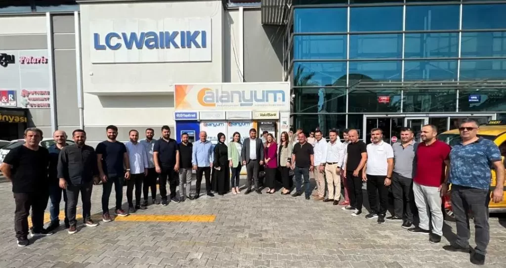 GÖMEÇ VE EKİBİ ALANYUM’U SALLADI