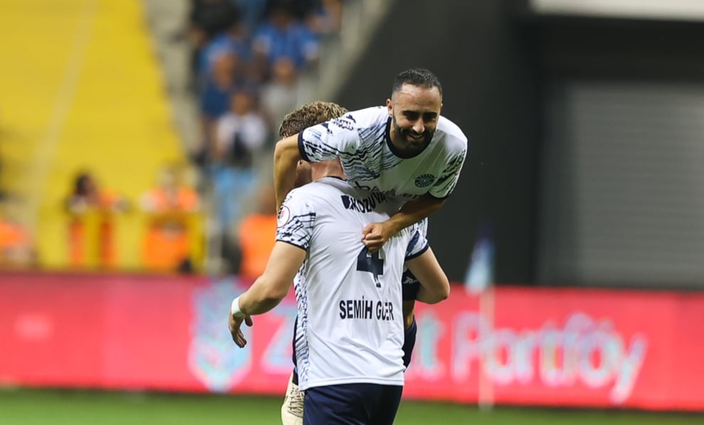 ADANA DEMİRSPOR EVİNDE RAHAT TURLADI