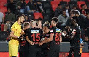 GAZİANTEP NET SKORLA TURLADI