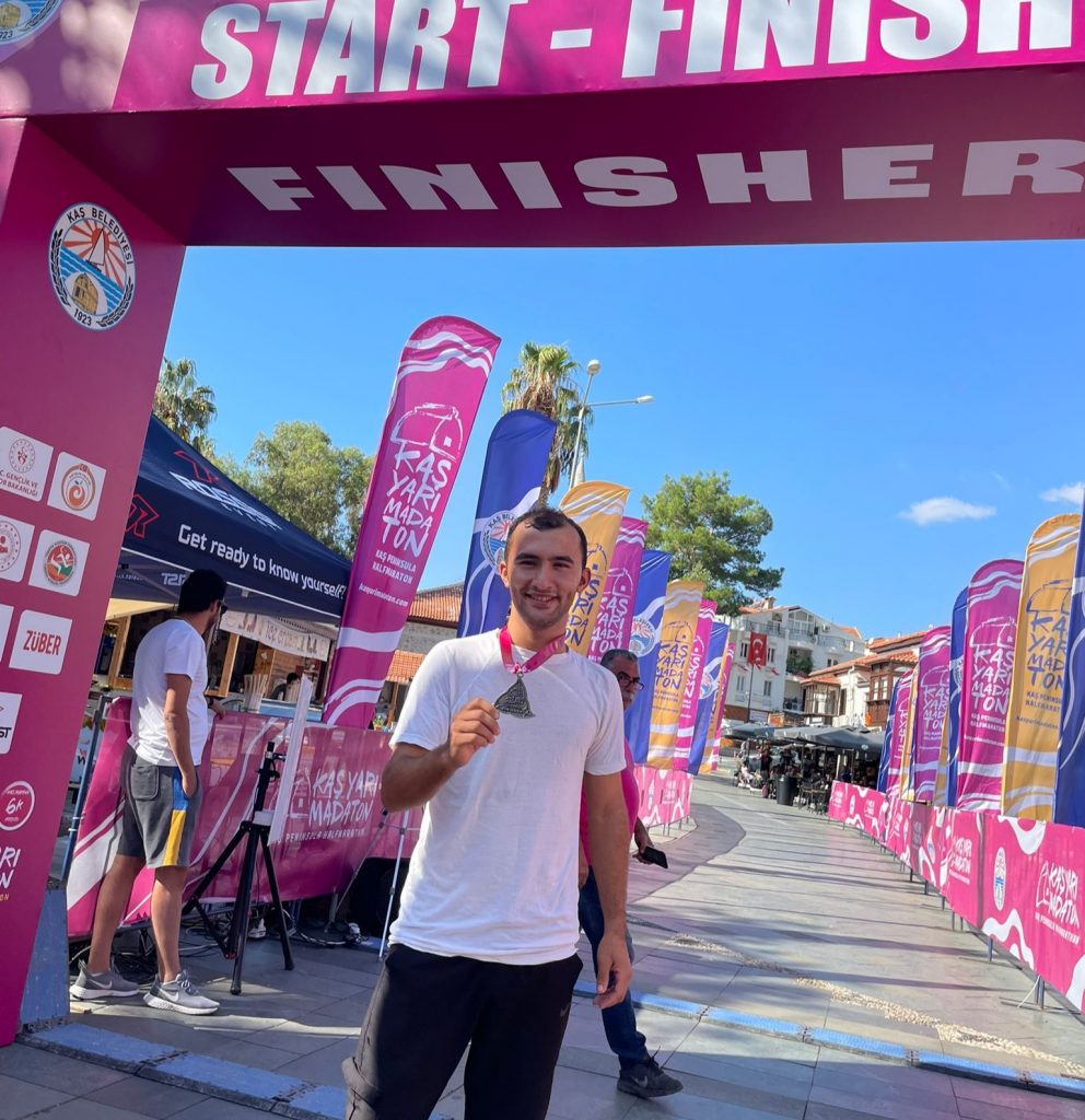 BELEDİYESPORLU ATLET DERECEYLE DÖNDÜ