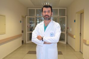 DOÇ. DR. GÜLER, KADINLARI MEME KANSERİNE KARŞI UYARDI!