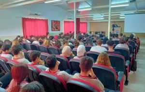 ŞÜKRÜ KAPTANOĞLU ANADOLU LİSESİ ÖĞRENCİLERİNDEN MEVLİD-İ NEBİ PROGRAMINA YOĞUN İLGİ