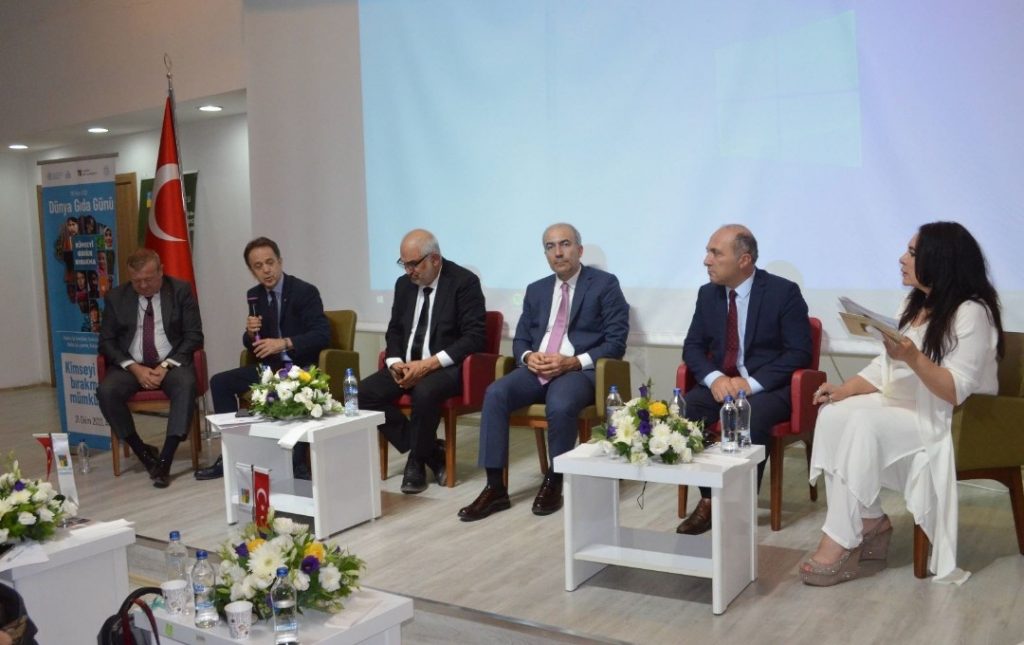 AÇLIKLA MÜCADELE PANELİ ALANYA HEP’TE