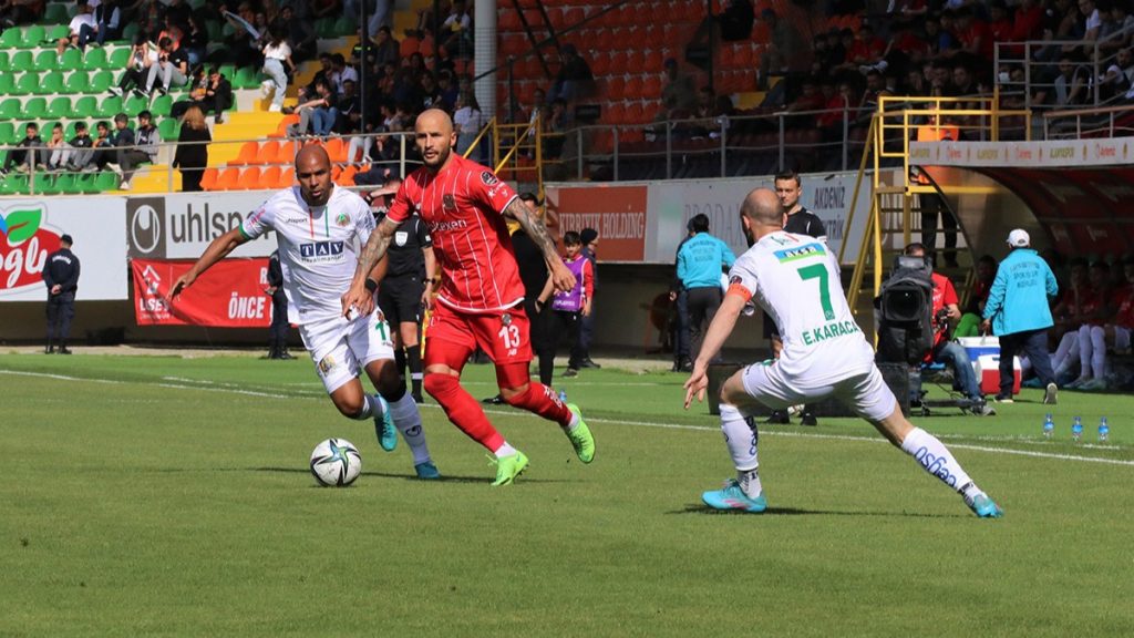 SEZONUN İLK AKDENİZ DERBİSİ BUGÜN