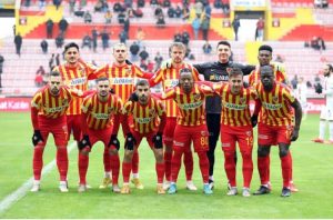 KAYSERİSPOR 2 GOLLE TURLADI