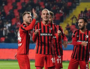 GAZİANTEP FK BOLUSPOR’A GEÇİT VERMEDİ