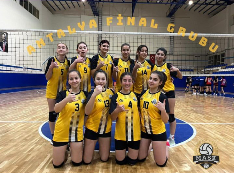 MASK FİNALLERİN KULÜBÜ