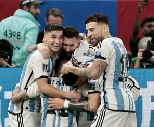 BÜYÜK FİNALDE DÜNYA ŞAMPİYONU ARJANTİN