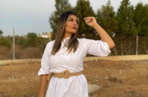 ALKÜ MEZUNU GENÇ KIZ KALBİNE YENİK DÜŞTÜ