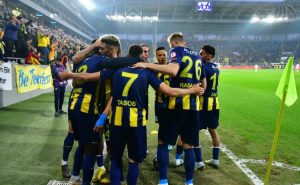 GÖKHAN AKKAN İLE ANKARAGÜCÜ ÇEYREK FİNALDE