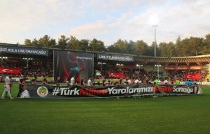 ALANYASPOR VE GALATASARAY DEPREMZEDELER İÇİN KARŞI KARŞIYA GELDİ