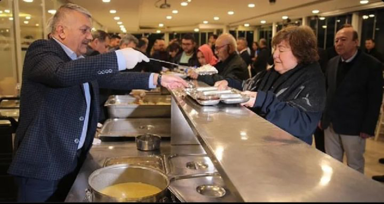 ANTALYA DEPREMZEDELERİN YARALARINI SARIYOR