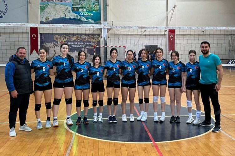 ÖHEP’İN KIZLARI TURNUVAYA GALİBİYETLE BAŞLADI