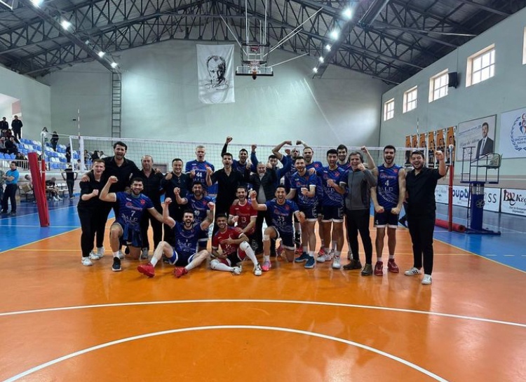 ALANYA’NIN EFELERİ KRİTİK MAÇTA HATA YAPMADI