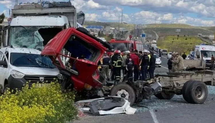 ŞANLIURFA’DA FECİ KAZA