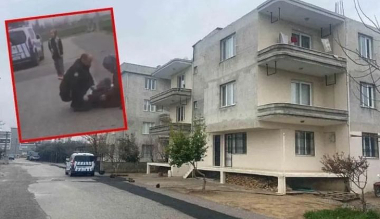 POLİSLERİN YANINDA ESKİ EŞİNİ BIÇAKLADI