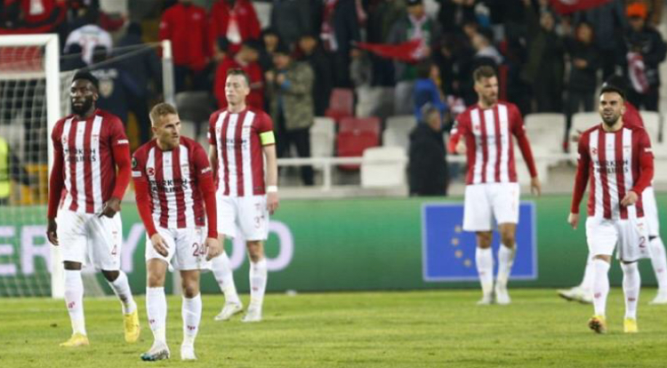 YİĞİDOLAR’DAN AVRUPA’YA TATSIZ VEDA