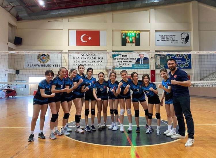 ÖHEP’İN KIZLARI ÇEYREK FİNALDE