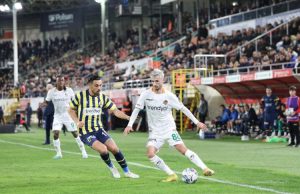 ALANYASPOR KRİTİK MAÇTA ÜSTÜNLÜĞÜNÜ KORUYAMADI