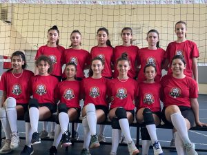 ALANYA MASK MİDİ KIZ VOLEYBOL TAKIMI TÜRKİYE ŞAMPİYONASINA HAZIRLANIYOR