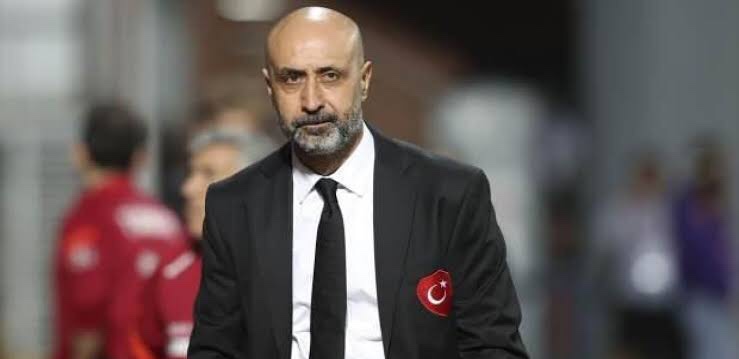 ANKARAGÜCÜ’NÜN YENİ TEKNİK DİREKTÖRÜ TOLUNAY KAFKAS