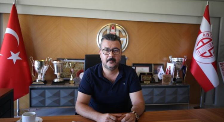 ANTALYASPOR BAŞKANI AZİZ ÇETİN İSTİFA ETTİ