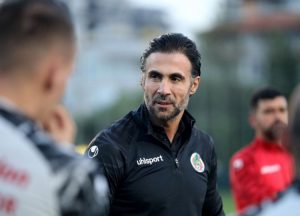 ÖMER ERDOĞAN SAHAYA İNDİ