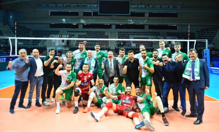 AKKUŞ BELEDİYESPOR EFELER LİGİNE YÜKSELEN İKİNCİ TAKIM OLDU