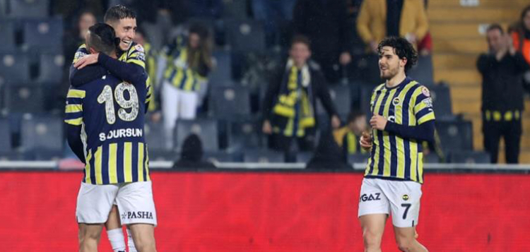 FENERBAHÇE YARI FİNALDE