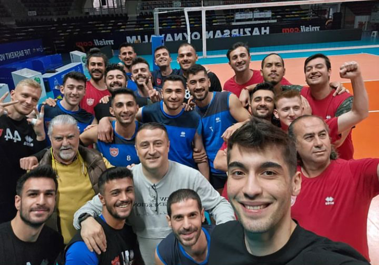 ALANYA BELEDİYESPOR FİNAL MAÇLARI ÖNCESİ SON ANTRENMANINI YAPTI