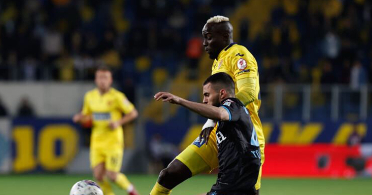 ANKARAGÜCÜ TRABZONSPOR’U KUPANIN DIŞINA İTTİ