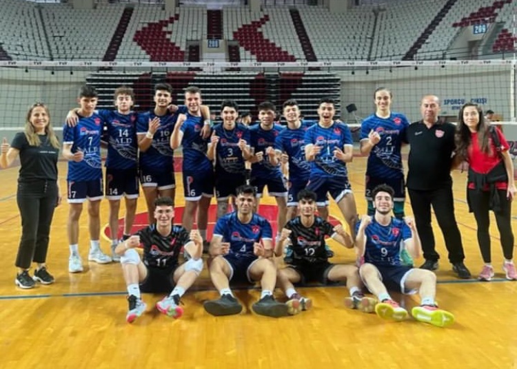 ALANYA’NIN GENÇLERİ GRUP MÜSABAKALARINA İYİ BAŞLADI