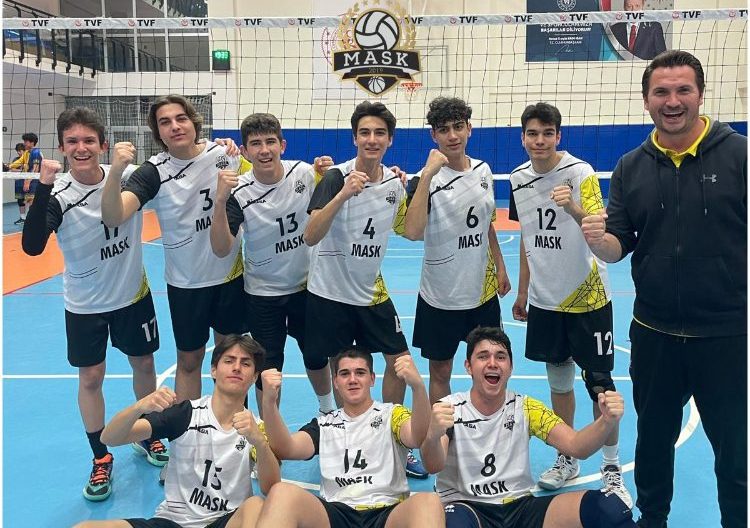 MURAT HOCANIN TAKIMI NAMAĞLUP ANTALYA ŞAMPİYONU