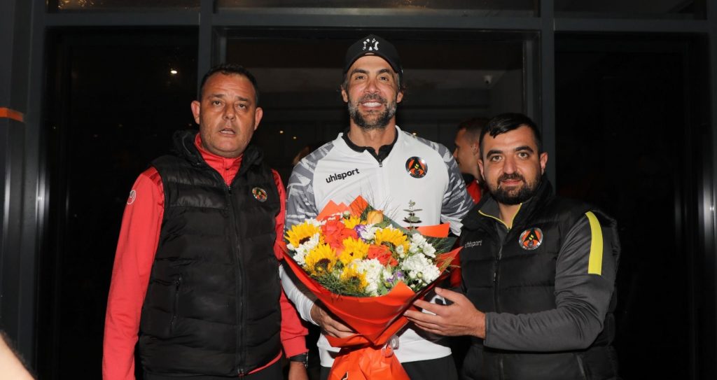 TURUNCU-YEŞİLLİ TARAFTARLARDAN MORAL DESTEĞİ