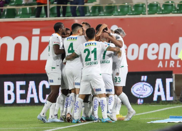 ALANYASPOR’DAN KRİTİKLER 3 PUAN