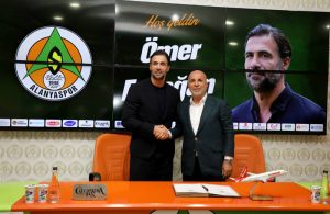 ÖMER ERDOĞAN RESMEN ALANYASPOR’DA