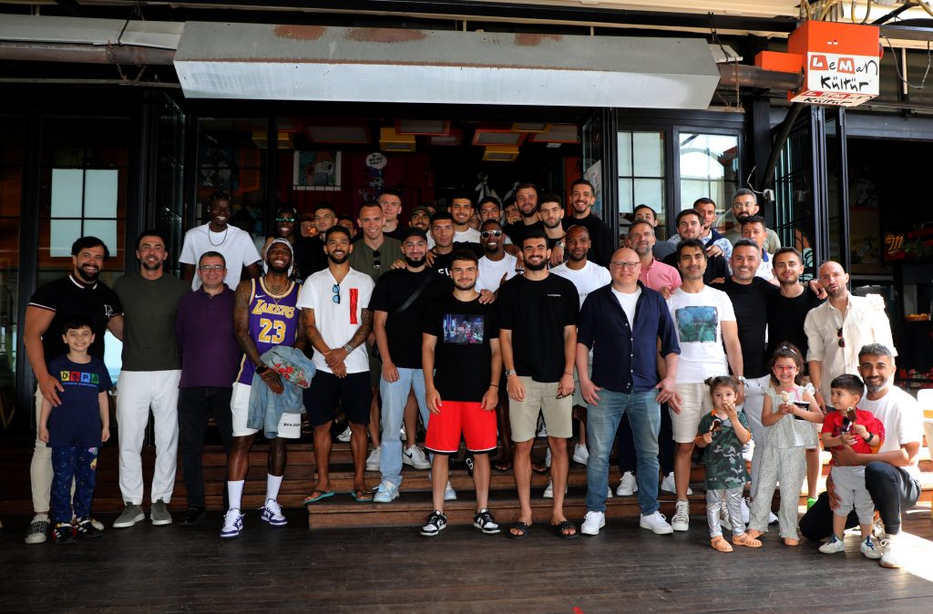 ALANYASPOR KAHVALTIDA BİR ARAYA GELDİ