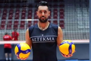 TECRÜBELİ ORTA OYUNCU EMİN GÖK ALANYA BELEDİYESPOR’DA