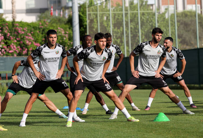 ALANYASPOR KRİTİK KONYASPOR MAÇINA HAZIR