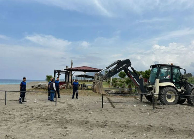 KAÇAK YAPILARLA MÜCADELE SÜRÜYOR