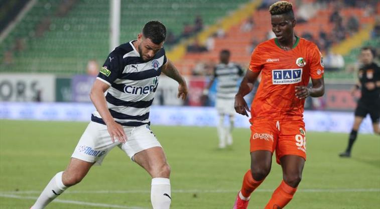 ALANYASPOR’A PAŞA ENGELİ