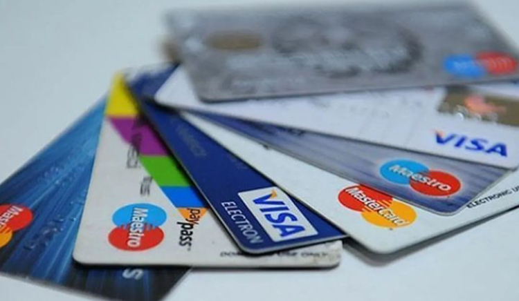 KREDİ KARTINDA FAİZ ORANI YÜKSELDİ